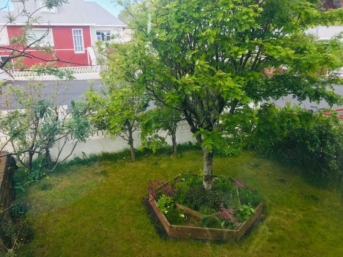 Guesthouse Arny Vestmannaeyjar Kültér fotó
